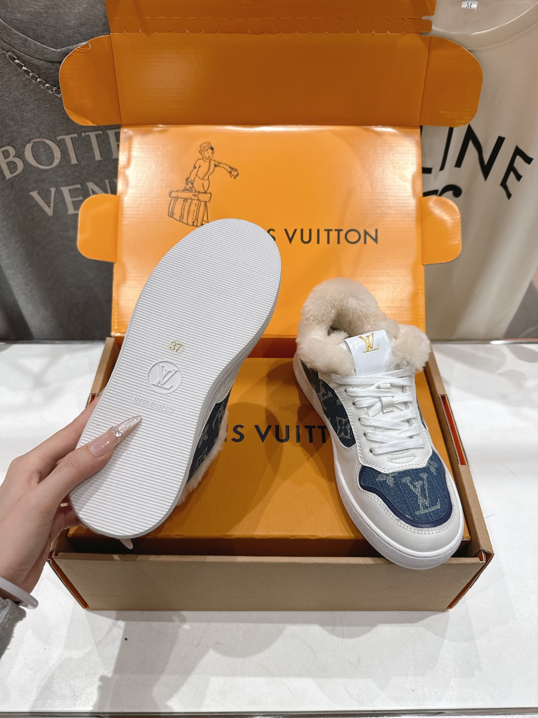 高版本出厂 LOUIS VUITTON～LV路易威登F035 L家驴牌最新走秀款系列羊毛里厚底运动休闲鞋