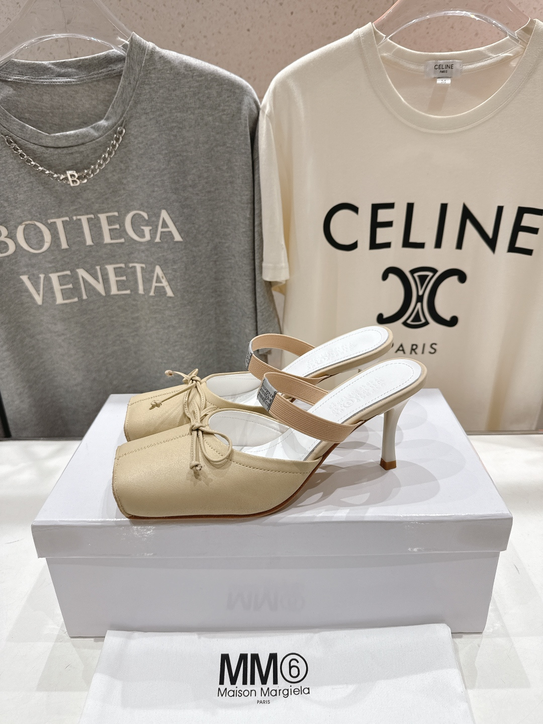 高版本出厂 MM6马吉拉2026ss春夏新品最近超级🔥的一脚蹬懒人鞋高跟鞋拖鞋芭蕾舞鞋舒适度不用说 肯定