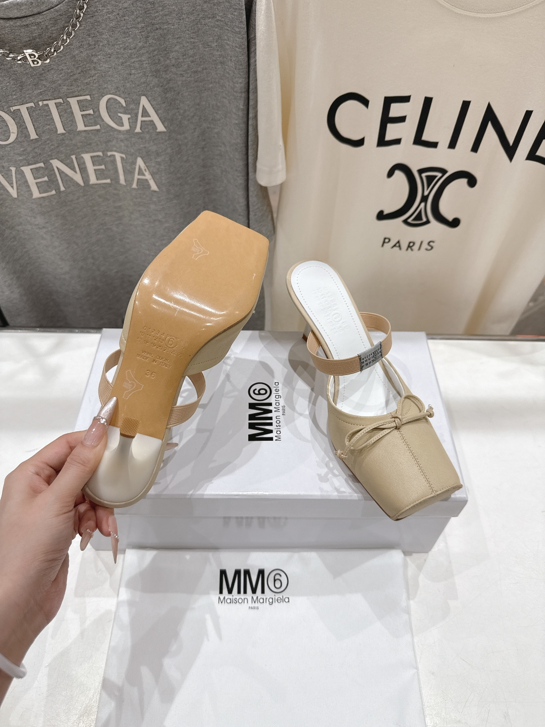 高版本出厂 MM6马吉拉2026ss春夏新品最近超级🔥的一脚蹬懒人鞋高跟鞋拖鞋芭蕾舞鞋舒适度不用说 肯定