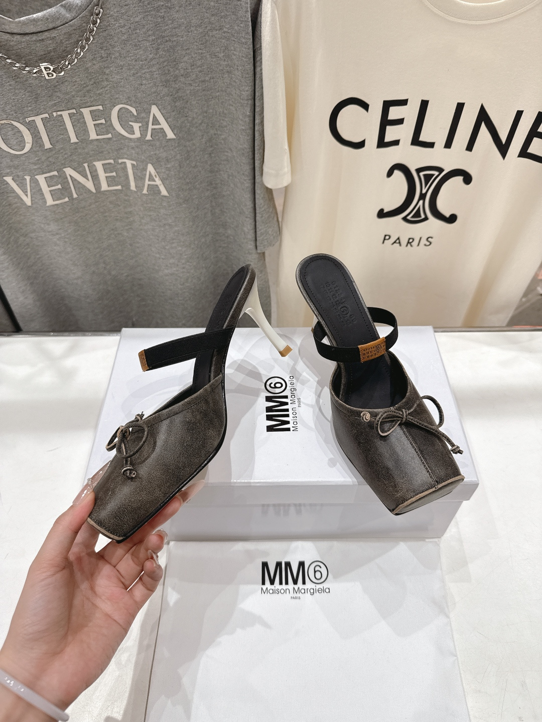 高版本出厂 MM6马吉拉2026ss春夏新品最近超级🔥的一脚蹬懒人鞋高跟鞋拖鞋芭蕾舞鞋舒适度不用说 肯定