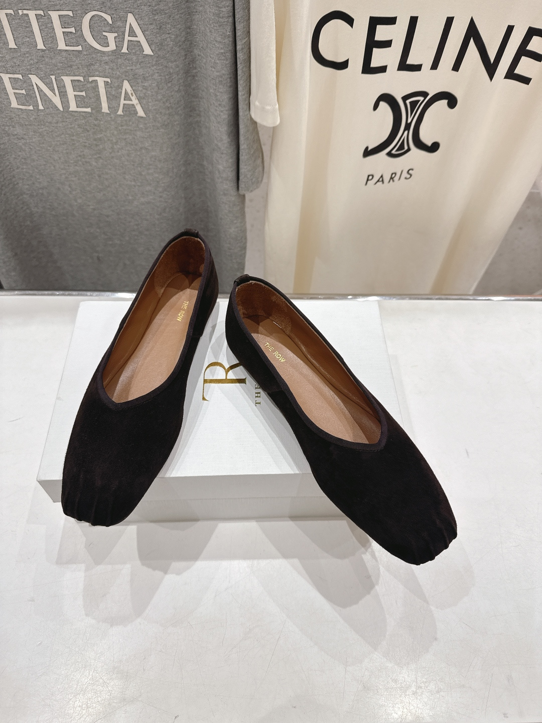 高版本出厂 the row 2026ss春夏走秀爆款小方头平底鞋玛丽珍休闲鞋单鞋非常舒服的平底鞋，极简设