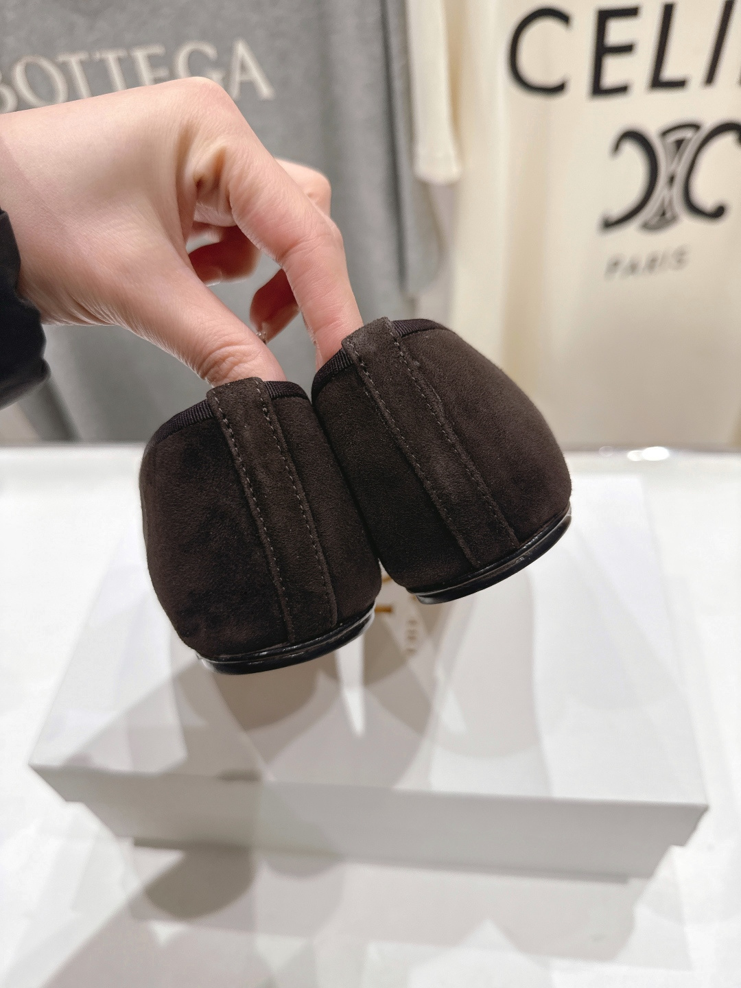 高版本出厂 the row 2026ss春夏走秀爆款小方头平底鞋玛丽珍休闲鞋单鞋非常舒服的平底鞋，极简设