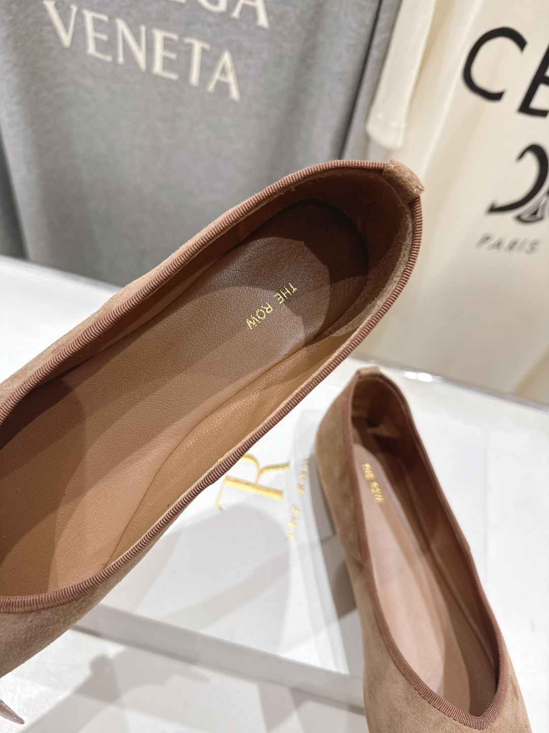 高版本出厂 the row 2026ss春夏走秀爆款小方头平底鞋玛丽珍休闲鞋单鞋非常舒服的平底鞋，极简设