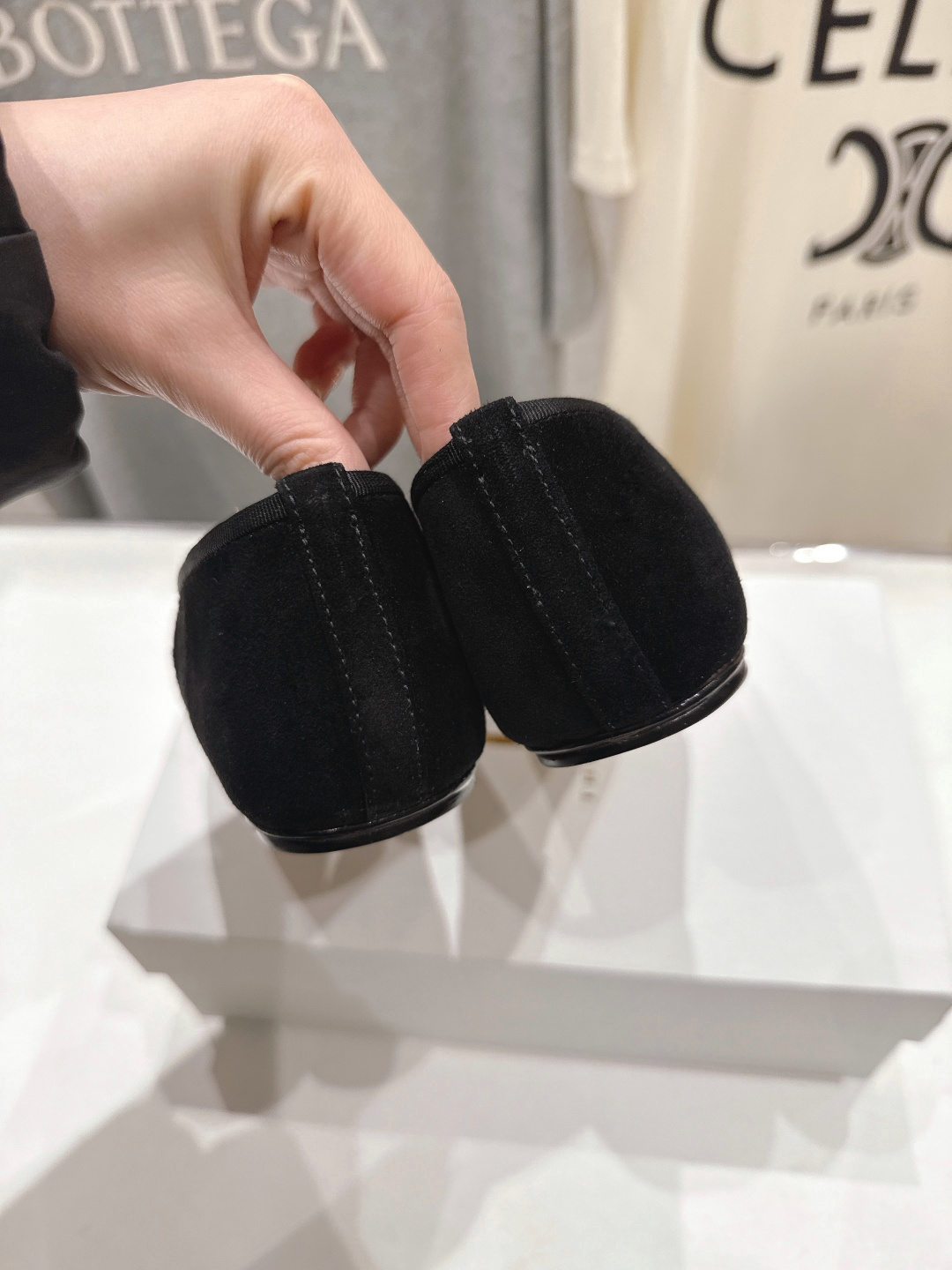 高版本出厂 the row 2026ss春夏走秀爆款小方头平底鞋玛丽珍休闲鞋单鞋非常舒服的平底鞋，极简设