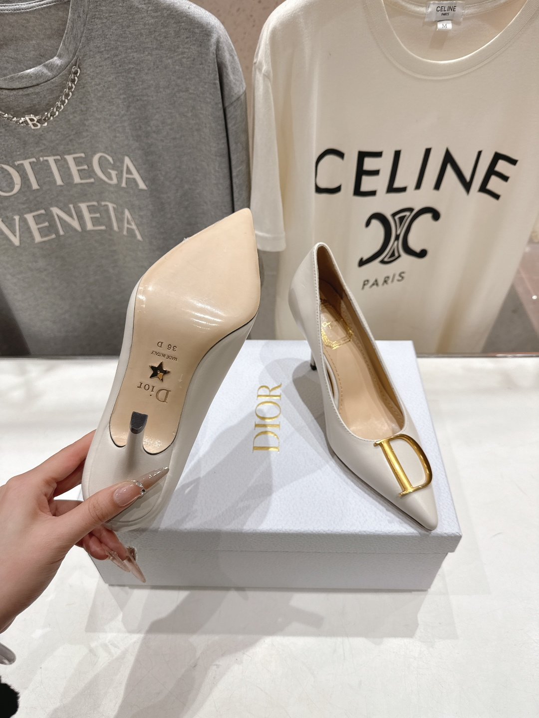 高版本出厂 DIOR*迪奥F031 D家2026ss新款尖头高跟鞋时装鞋！顶级版本～超美的脚踝扣上脚超仙