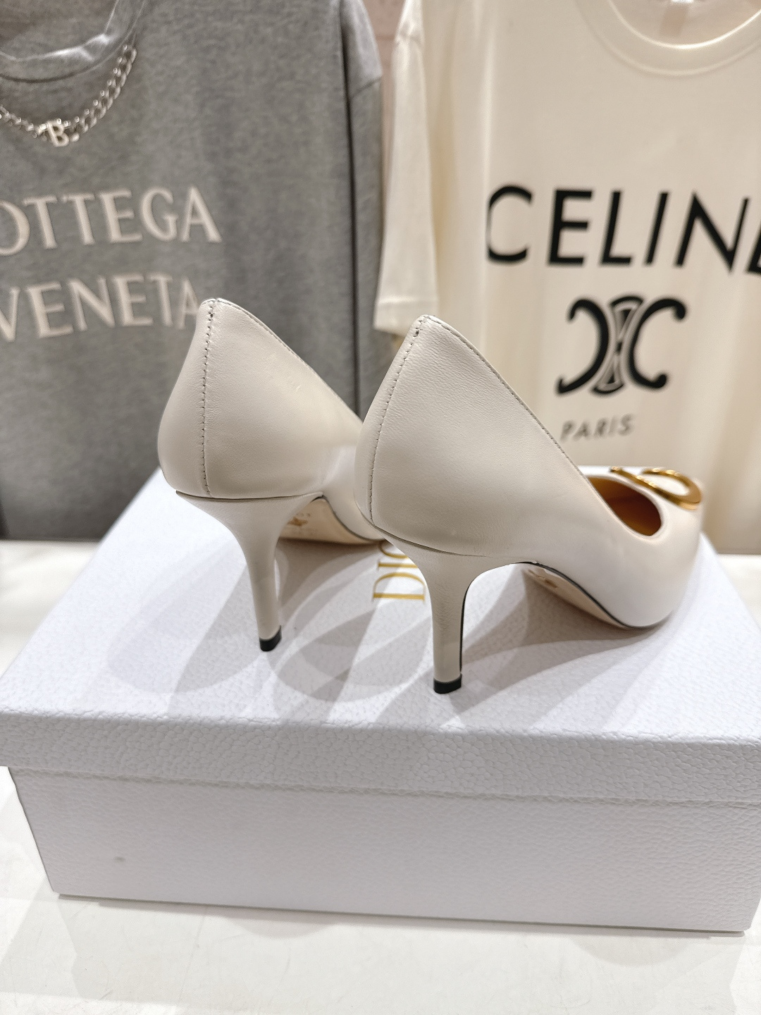 高版本出厂 DIOR*迪奥F031 D家2026ss新款尖头高跟鞋时装鞋！顶级版本～超美的脚踝扣上脚超仙