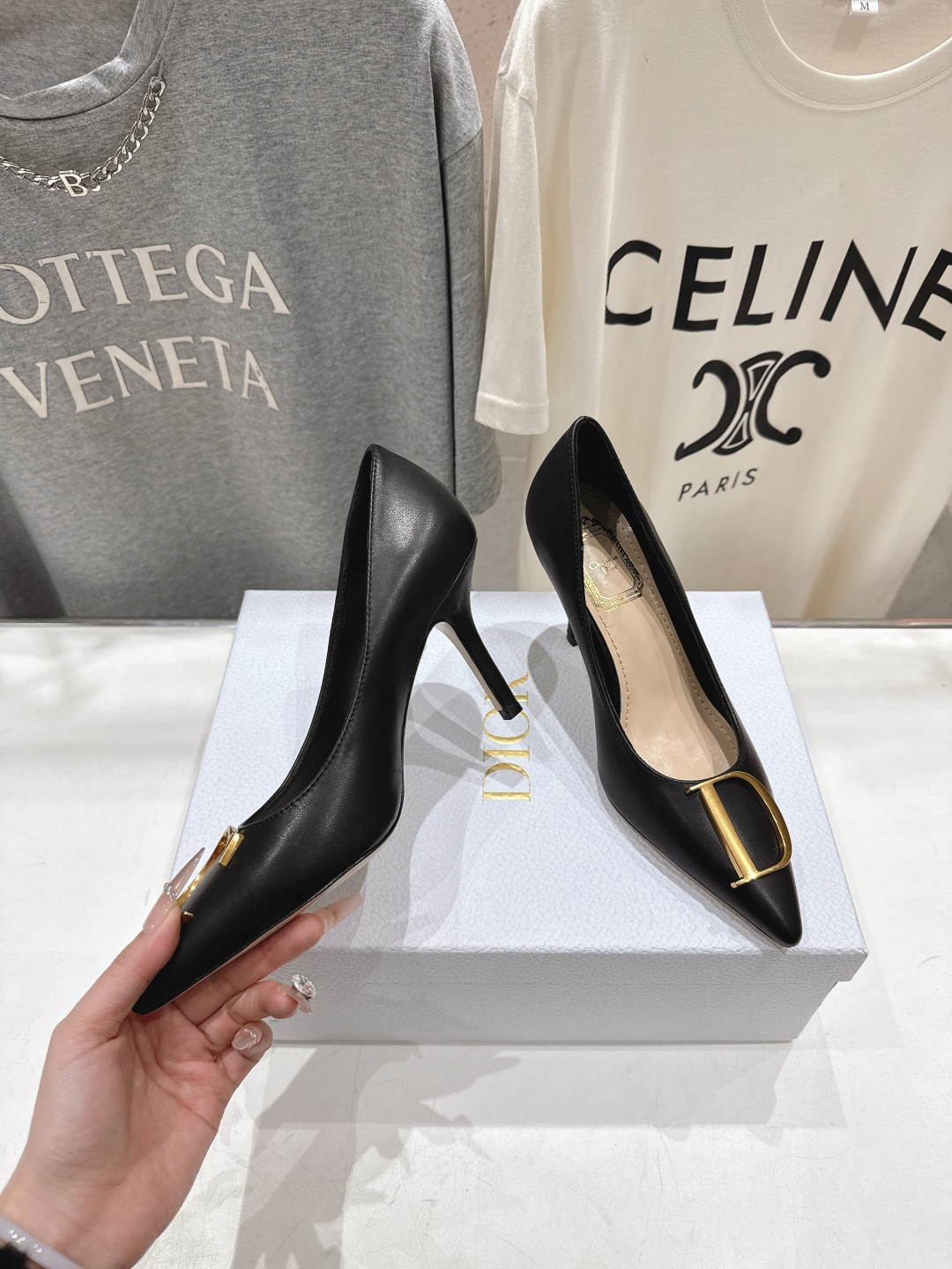 高版本出厂 DIOR*迪奥F031 D家2026ss新款尖头高跟鞋时装鞋！顶级版本～超美的脚踝扣上脚超仙