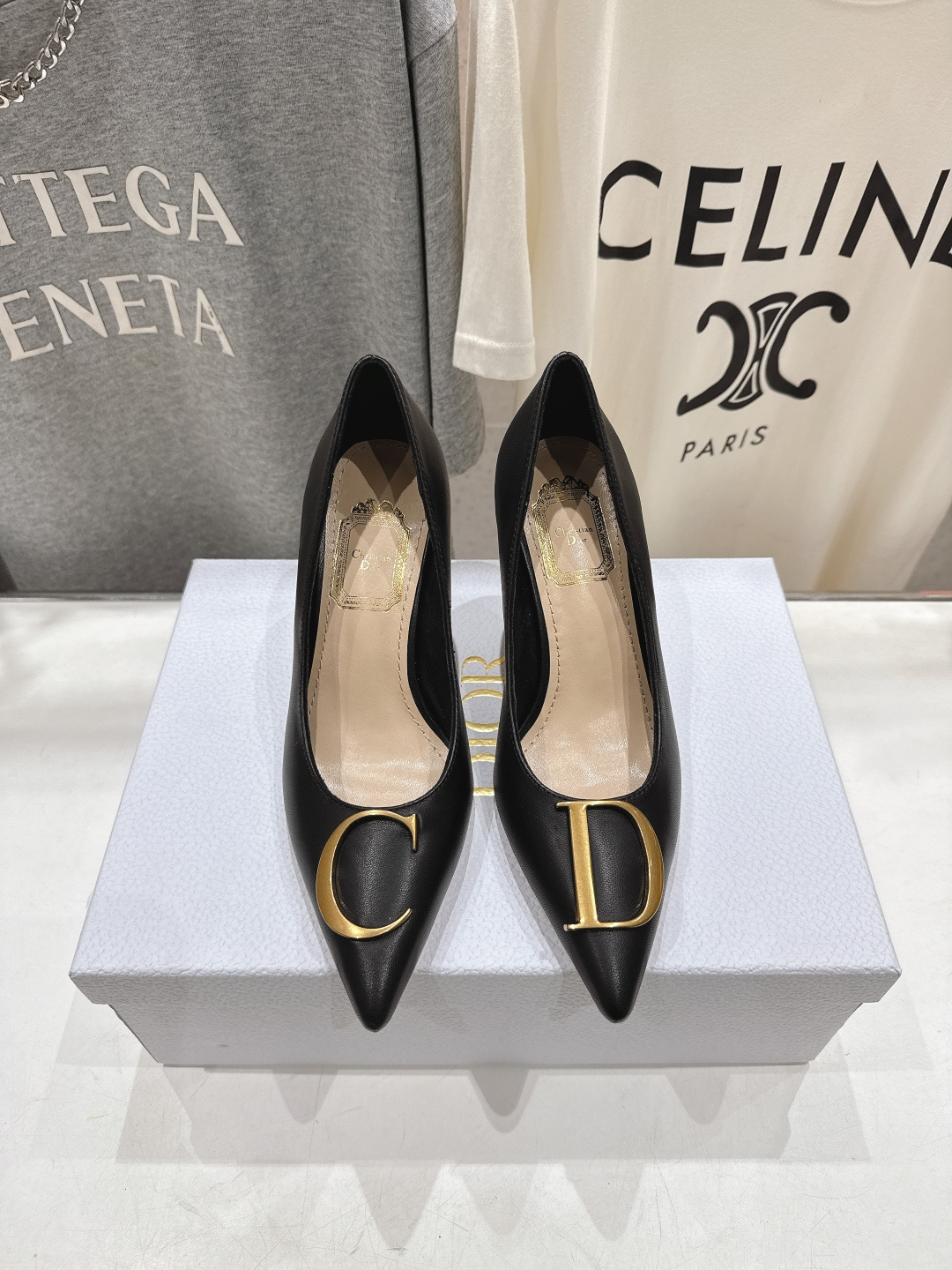 高版本出厂 DIOR*迪奥F031 D家2026ss新款尖头高跟鞋时装鞋！顶级版本～超美的脚踝扣上脚超仙