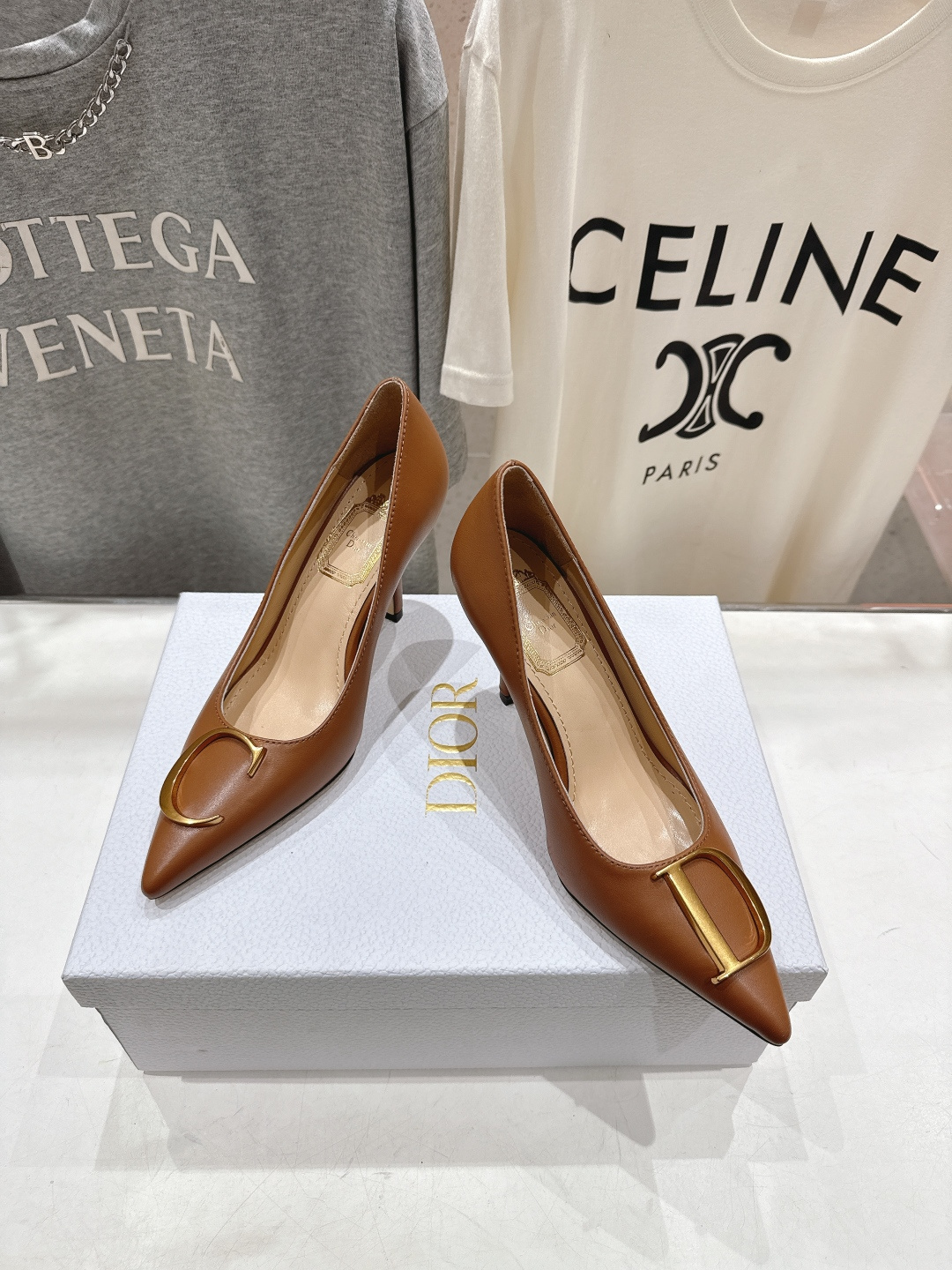 高版本出厂 DIOR*迪奥F031 D家2026ss新款尖头高跟鞋时装鞋！顶级版本～超美的脚踝扣上脚超仙