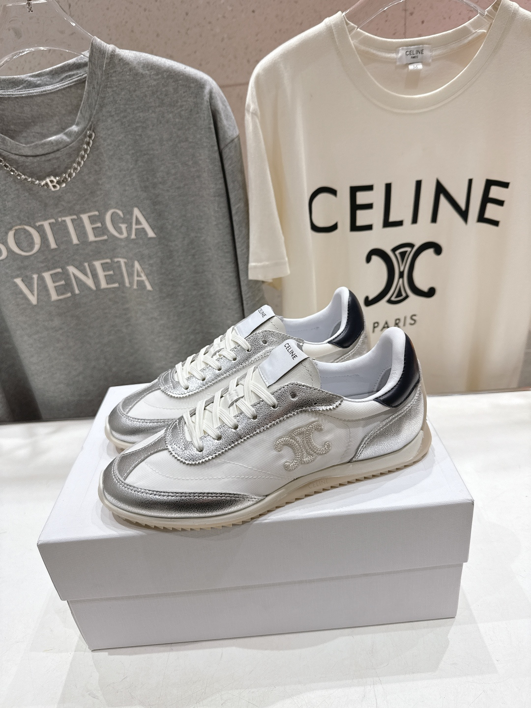 高版本出厂 CELINE*思琳赛琳F035 2026ss新款徽标系带阿甘鞋休闲运动鞋小白鞋简单舒服，干净