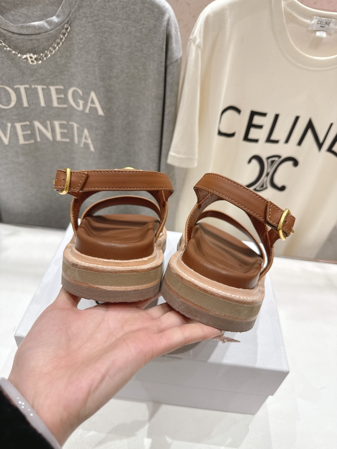 高版本出厂 Celine/赛琳F035 2026ss夏季最新塞林时尚复古风罗马平底凉鞋New Celin