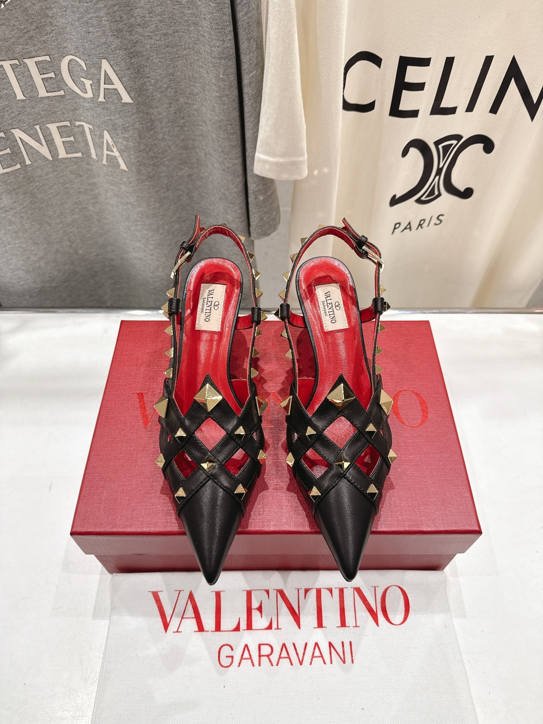 高版本出厂 ～New～顶级制作·Valentino*·华伦天奴〰️2026ss官方同步春夏走秀新款高跟鞋