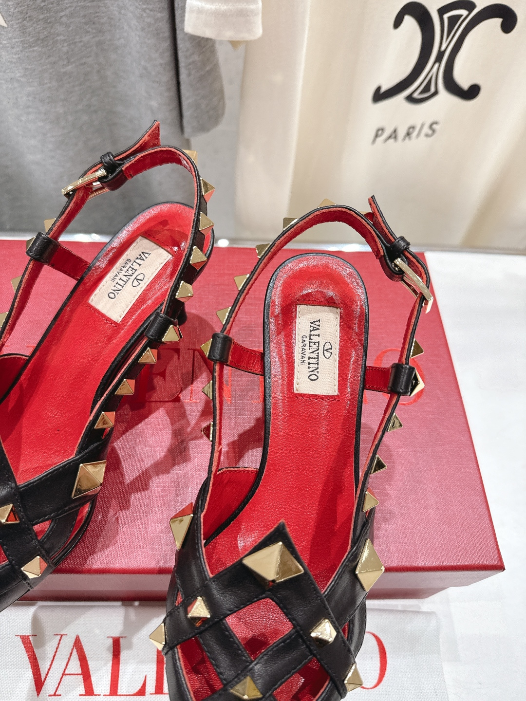 高版本出厂 ～New～顶级制作·Valentino*·华伦天奴〰️2026ss官方同步春夏走秀新款高跟鞋