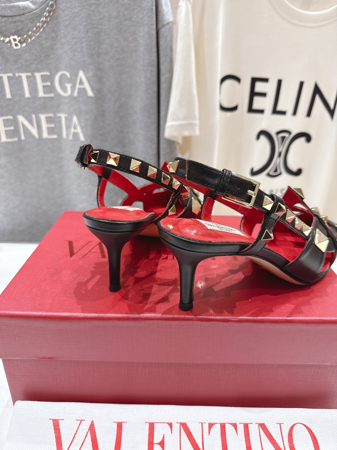 高版本出厂 ～New～顶级制作·Valentino*·华伦天奴〰️2026ss官方同步春夏走秀新款高跟鞋