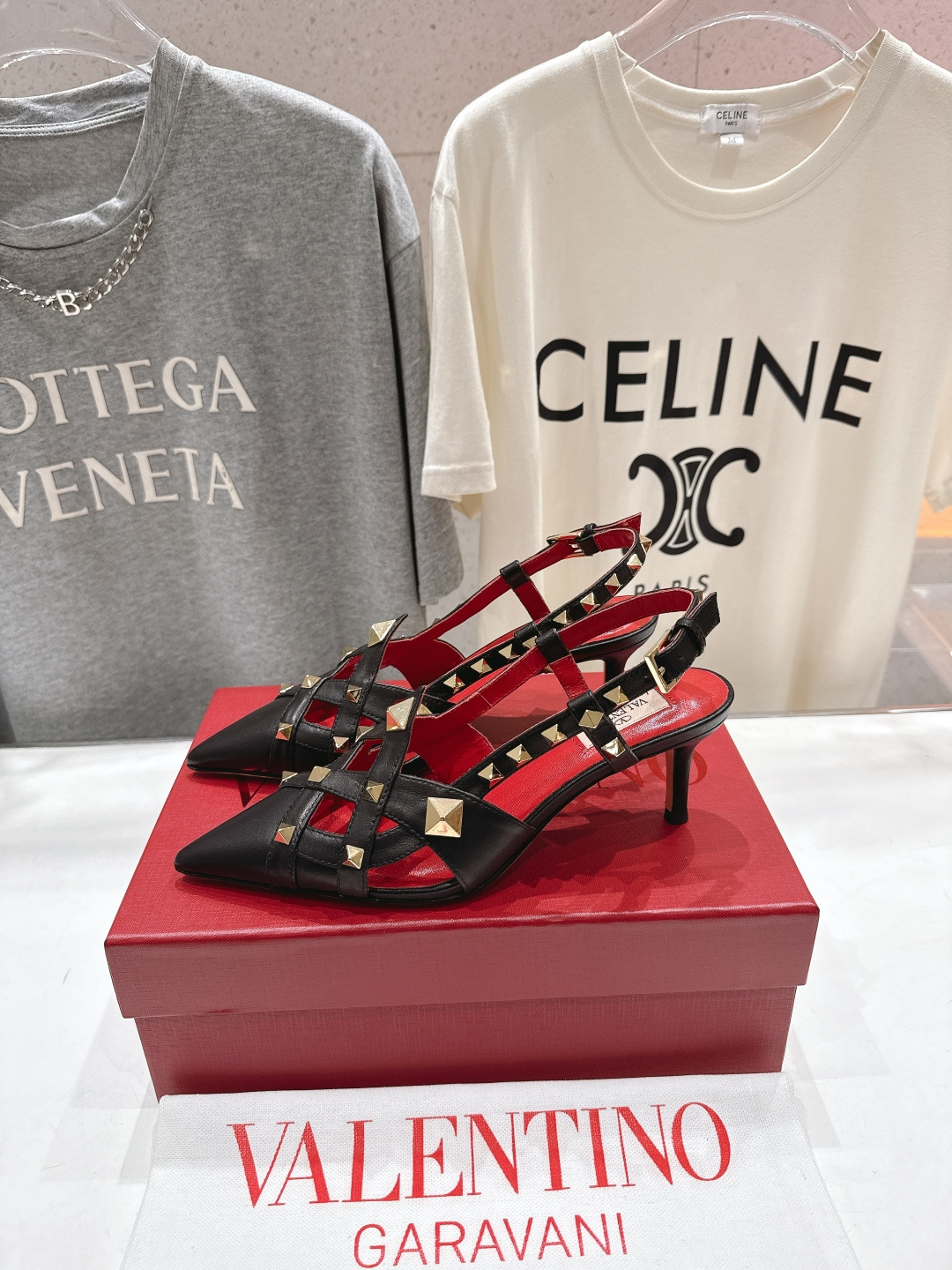 高版本出厂 ～New～顶级制作·Valentino*·华伦天奴〰️2026ss官方同步春夏走秀新款高跟鞋