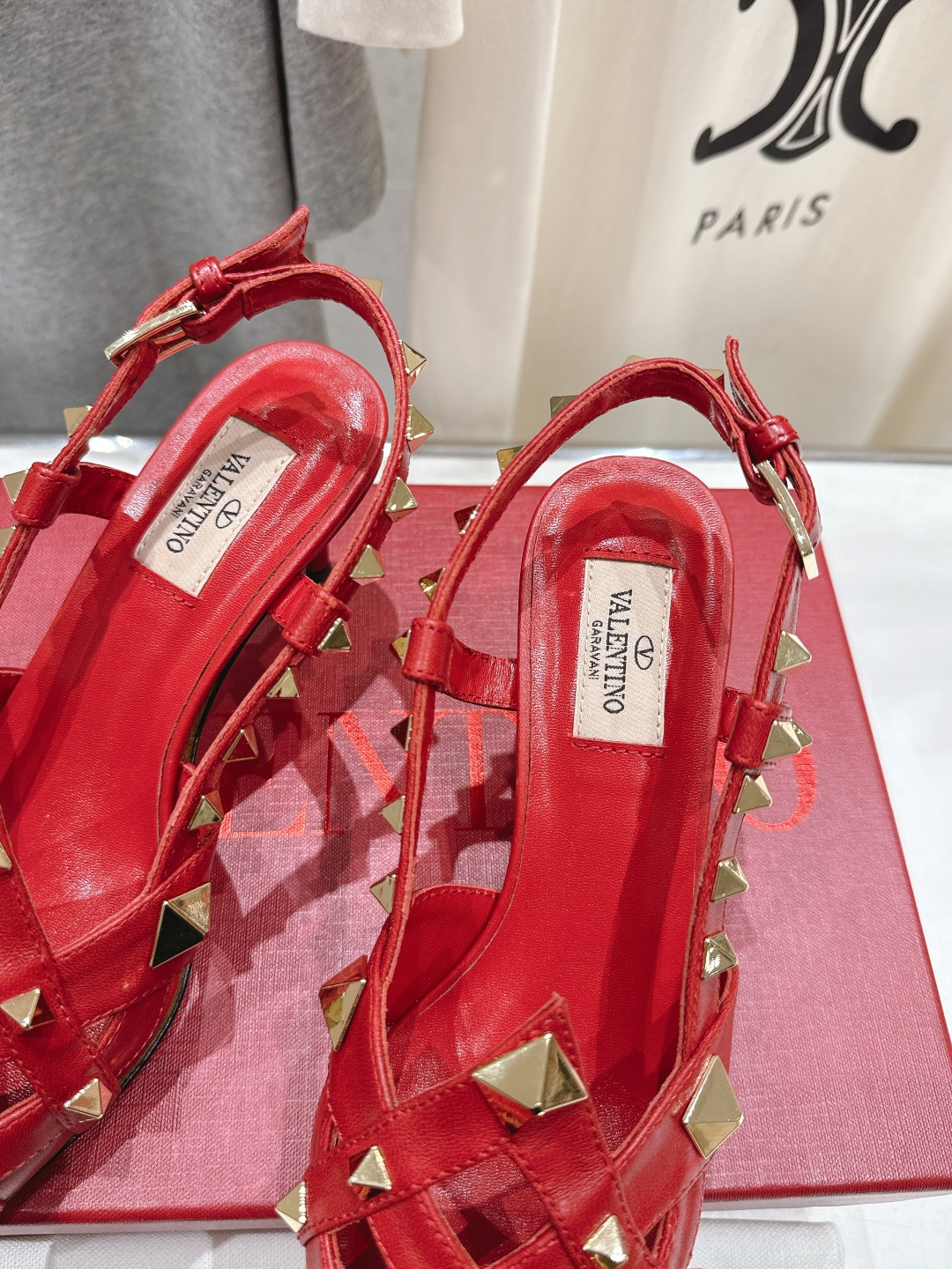 高版本出厂 ～New～顶级制作·Valentino*·华伦天奴〰️2026ss官方同步春夏走秀新款高跟鞋