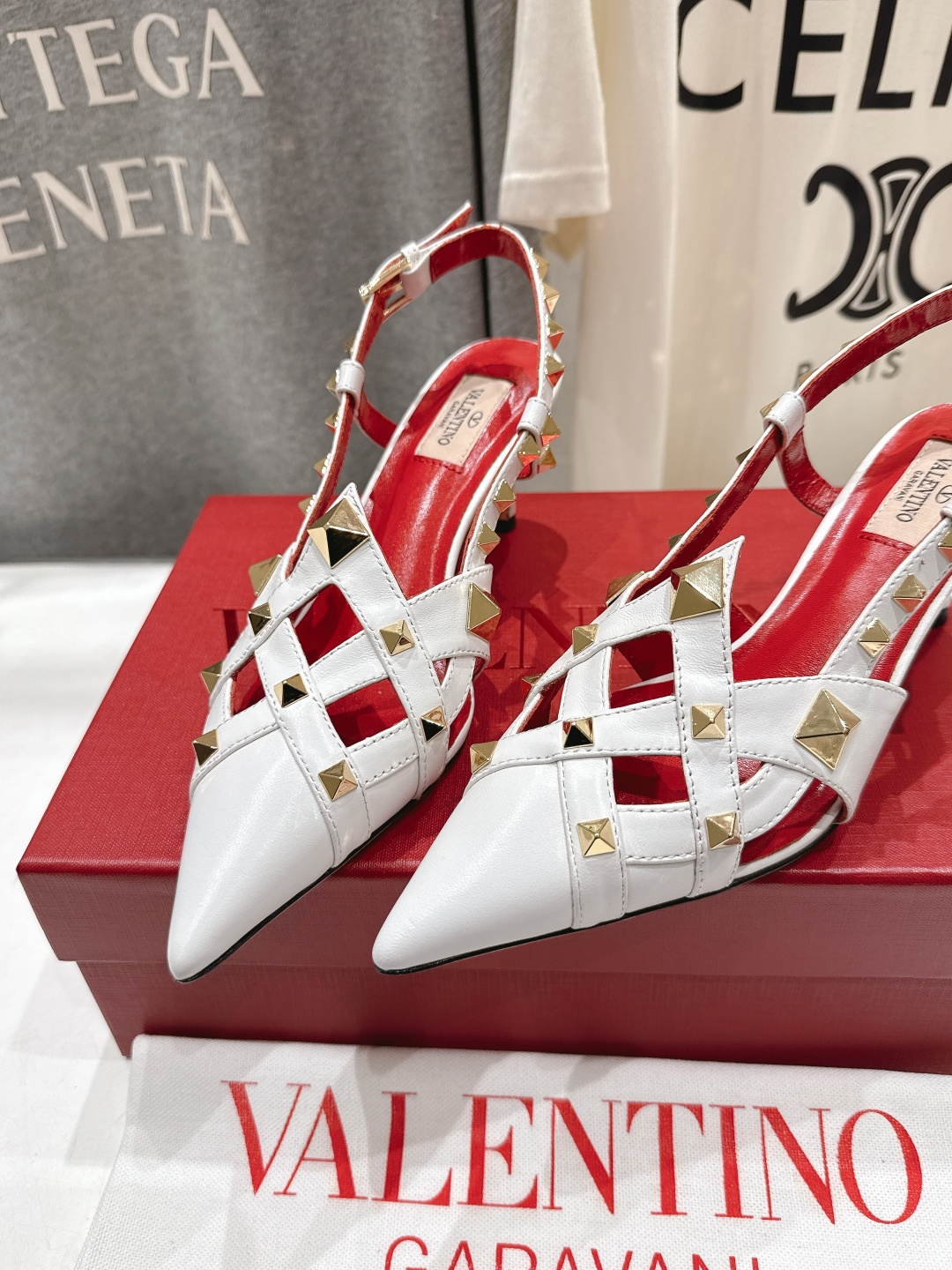 高版本出厂 ～New～顶级制作·Valentino*·华伦天奴〰️2026ss官方同步春夏走秀新款高跟鞋