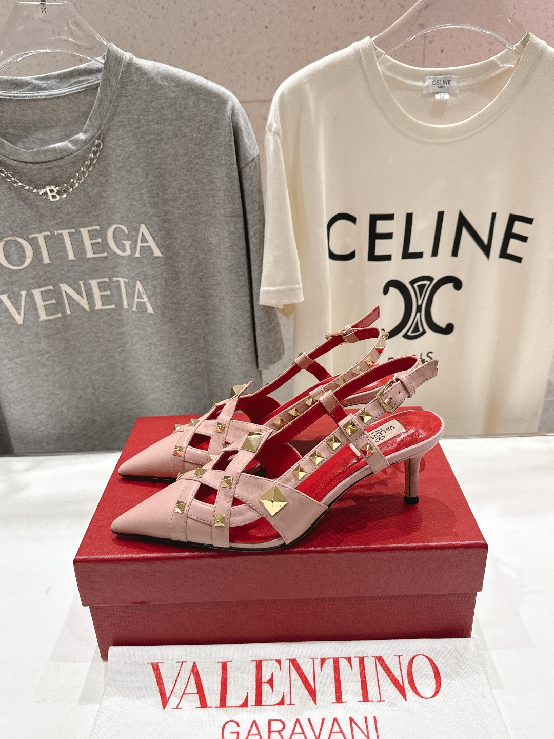 高版本出厂 ～New～顶级制作·Valentino*·华伦天奴〰️2026ss官方同步春夏走秀新款高跟鞋