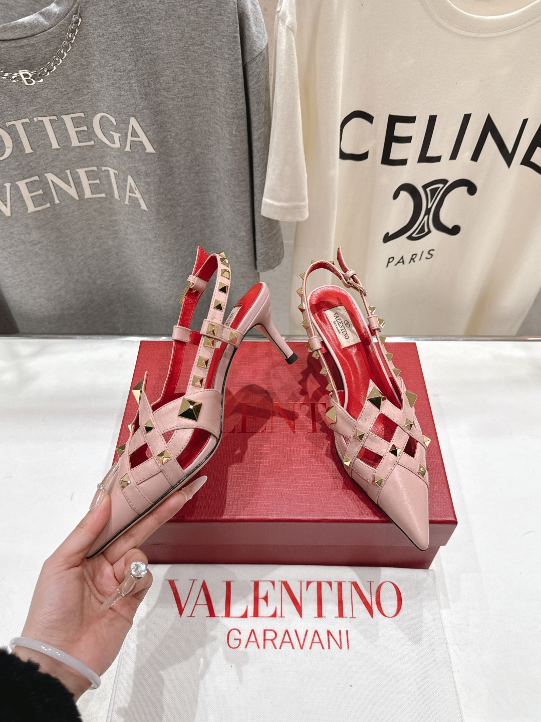 高版本出厂 ～New～顶级制作·Valentino*·华伦天奴〰️2026ss官方同步春夏走秀新款高跟鞋