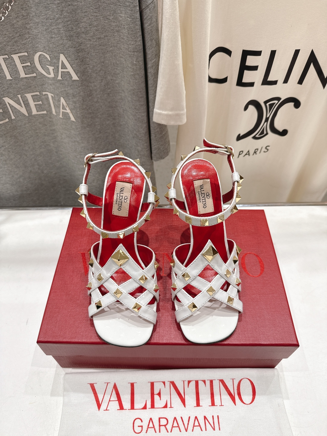 高版本出厂 ～New～顶级制作·Valentino*·华伦天奴〰️2026ss官方同步春夏走秀新款高跟鞋