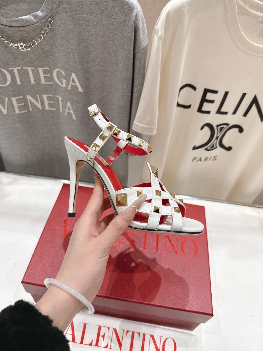 高版本出厂 ～New～顶级制作·Valentino*·华伦天奴〰️2026ss官方同步春夏走秀新款高跟鞋