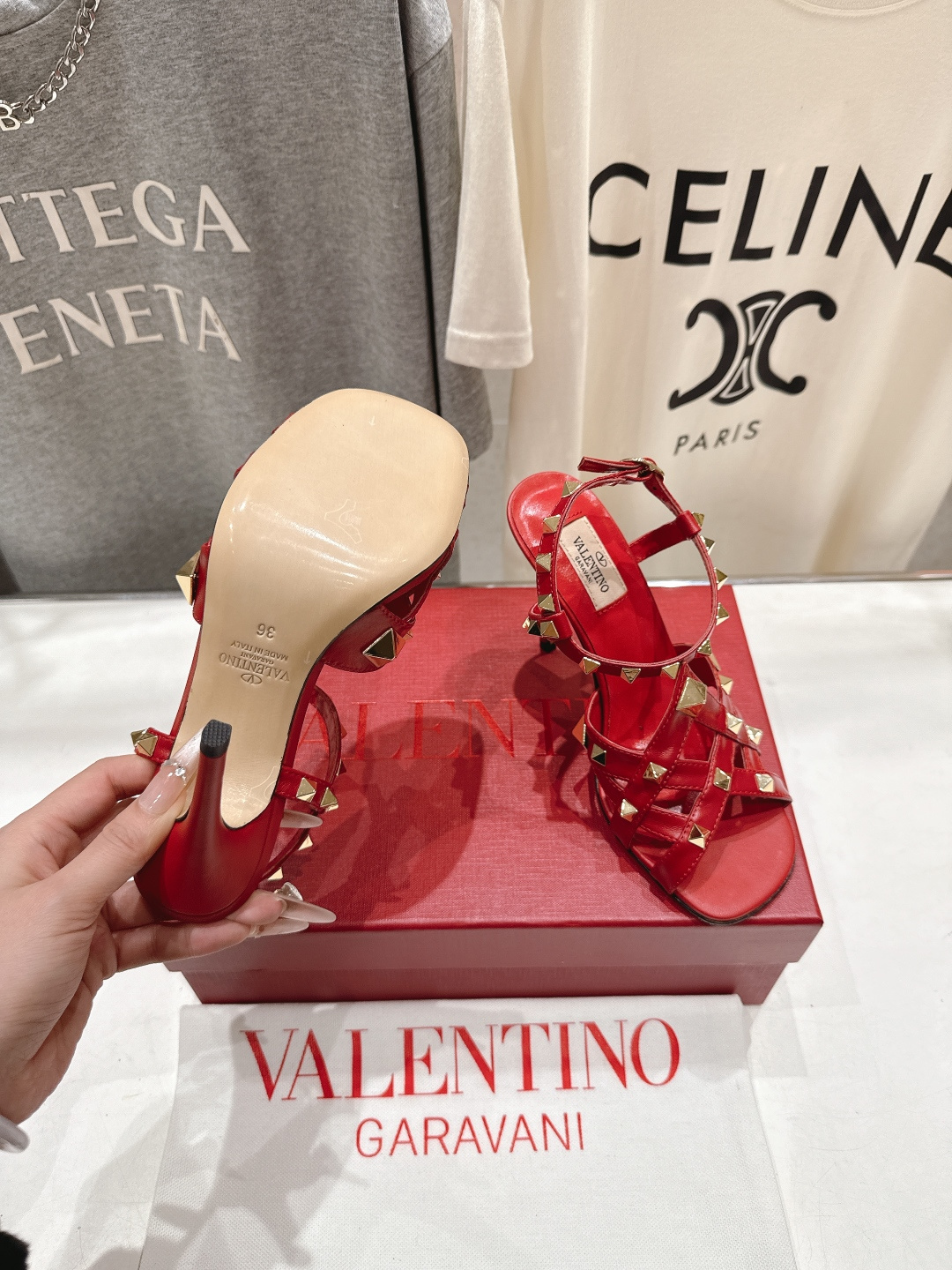 高版本出厂 ～New～顶级制作·Valentino*·华伦天奴〰️2026ss官方同步春夏走秀新款高跟鞋