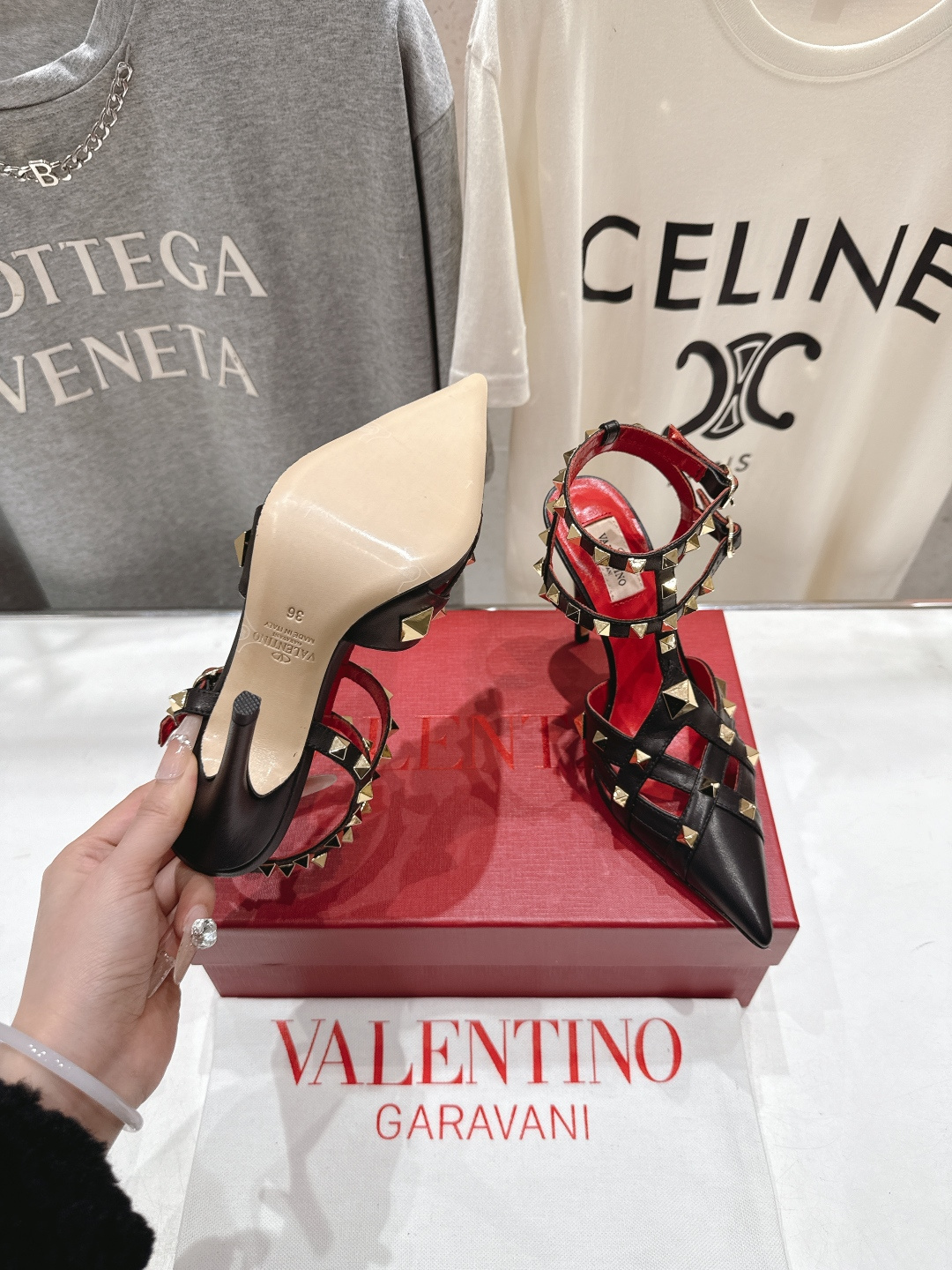 高版本出厂 ～New～顶级制作·Valentino*·华伦天奴〰️2026ss官方同步春夏走秀新款高跟鞋