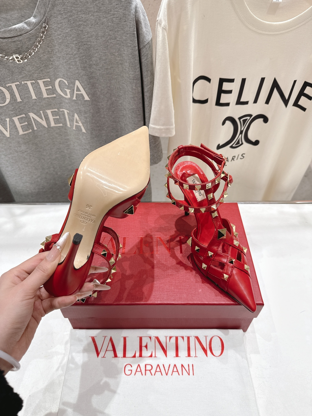 高版本出厂 ～New～顶级制作·Valentino*·华伦天奴〰️2026ss官方同步春夏走秀新款高跟鞋