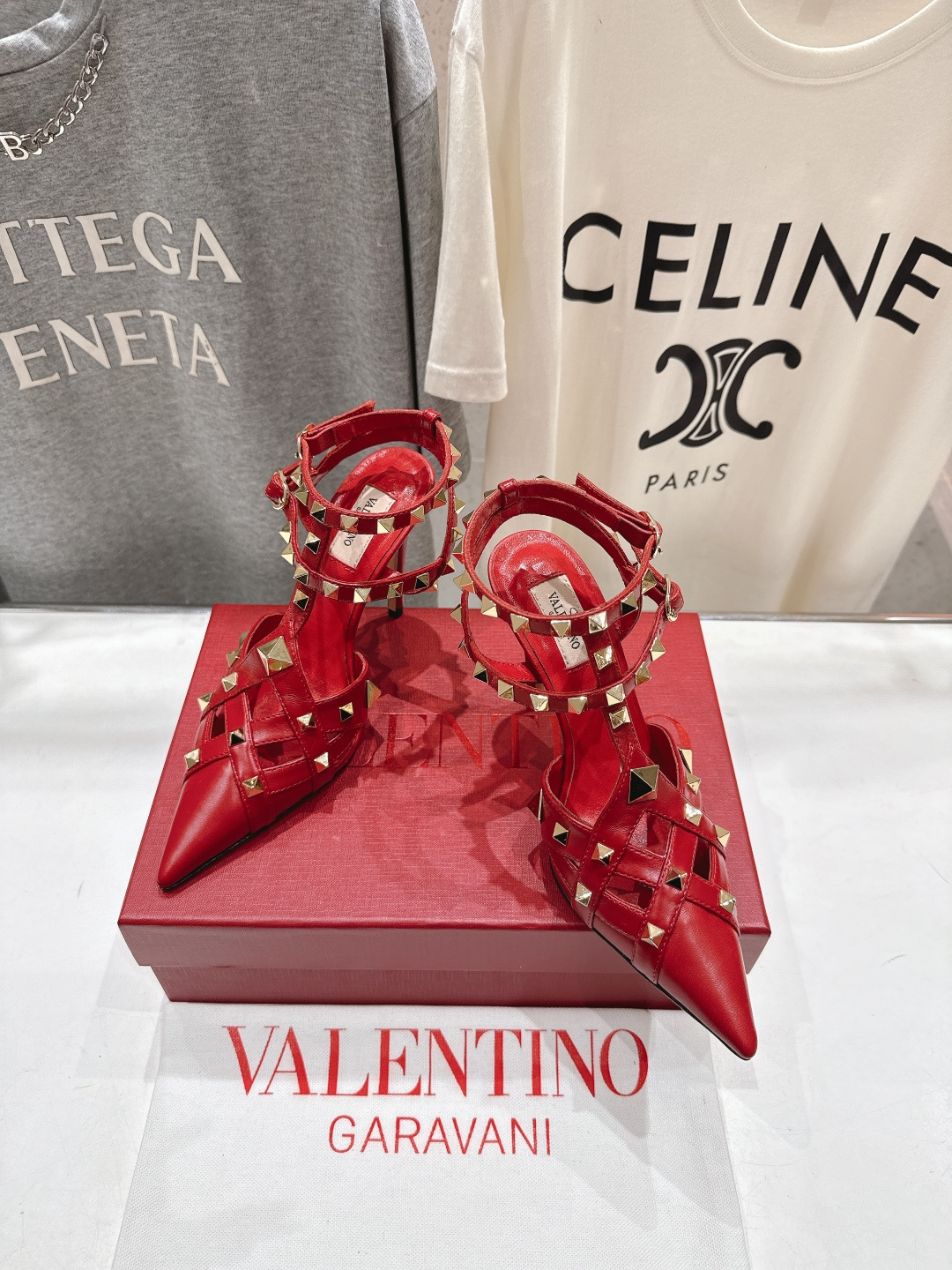 高版本出厂 ～New～顶级制作·Valentino*·华伦天奴〰️2026ss官方同步春夏走秀新款高跟鞋