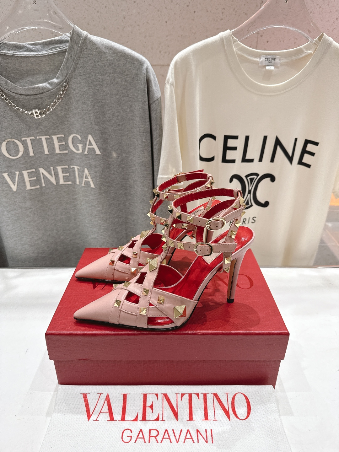 高版本出厂 ～New～顶级制作·Valentino*·华伦天奴〰️2026ss官方同步春夏走秀新款高跟鞋