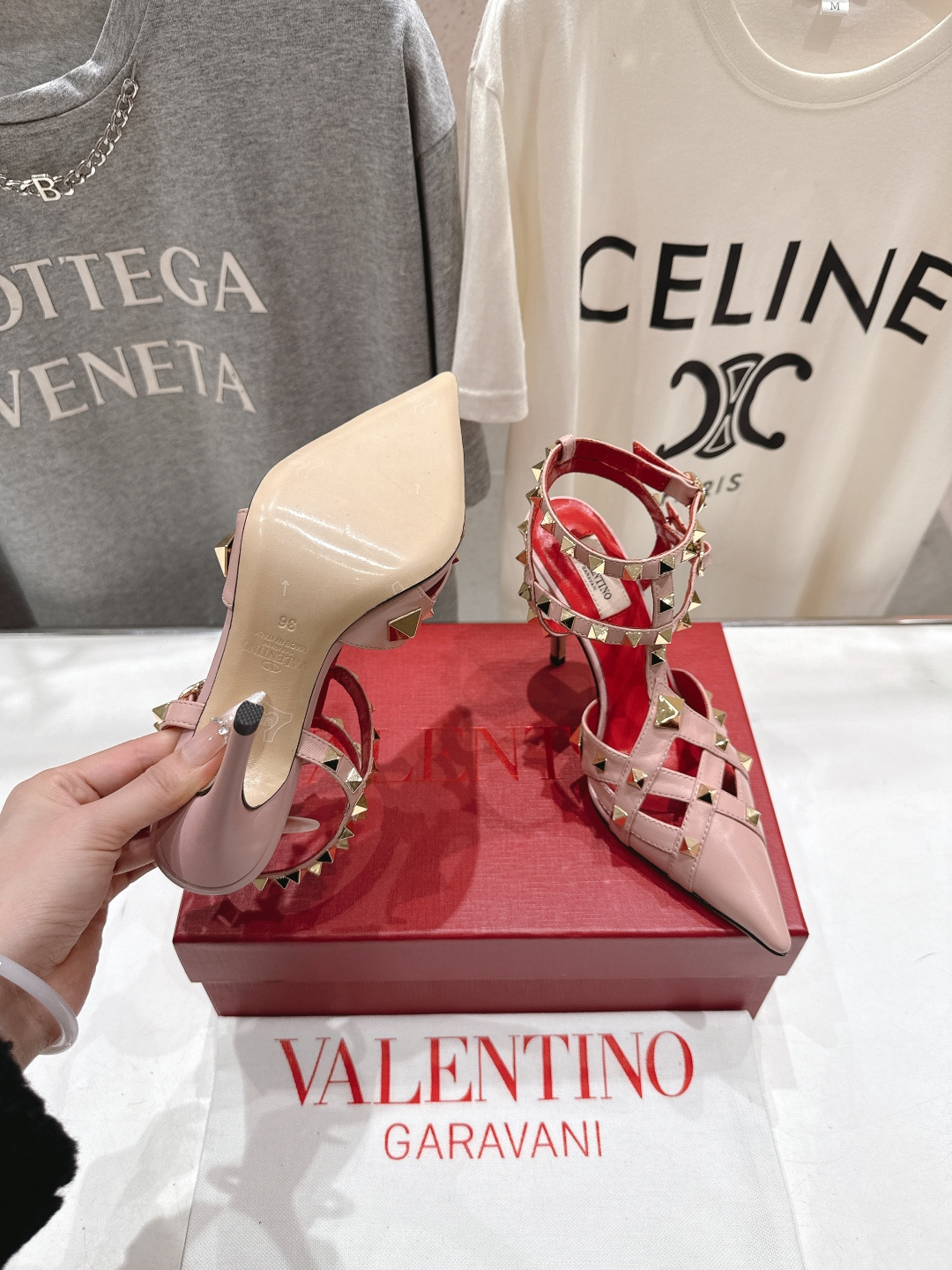 高版本出厂 ～New～顶级制作·Valentino*·华伦天奴〰️2026ss官方同步春夏走秀新款高跟鞋