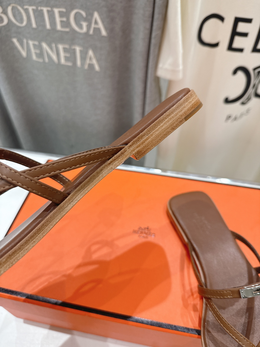 高版本出厂 Hermes/爱马仕H家F062 2026ss夏季新款 Extra度假风夹脚沙滩人字拖鞋顶级