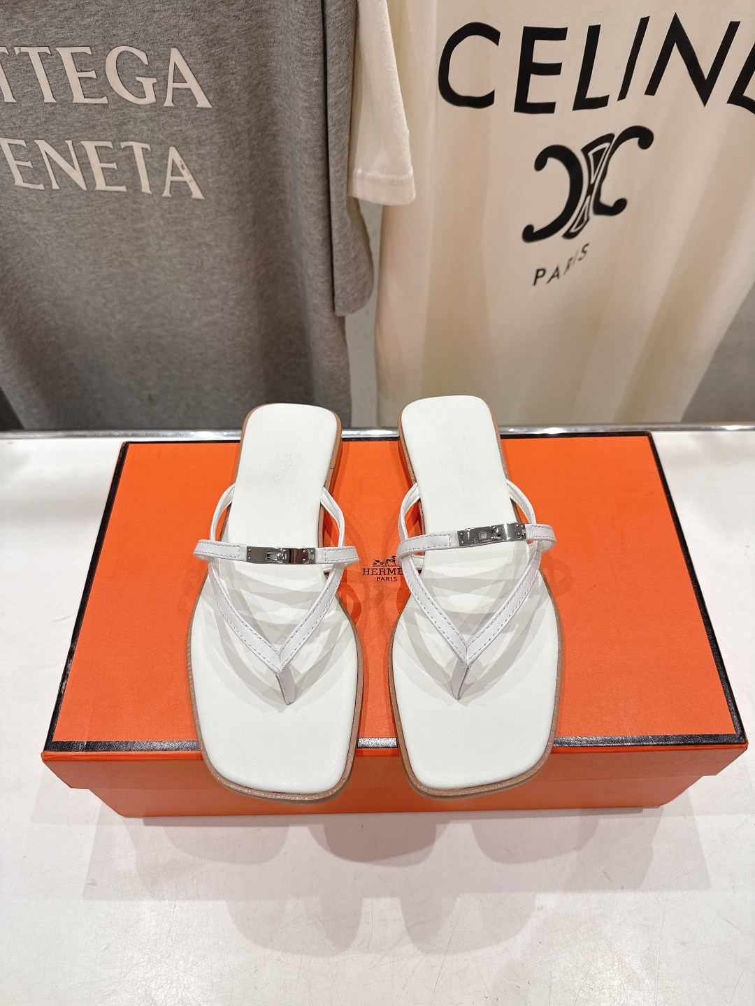 高版本出厂 Hermes/爱马仕H家F062 2026ss夏季新款 Extra度假风夹脚沙滩人字拖鞋顶级