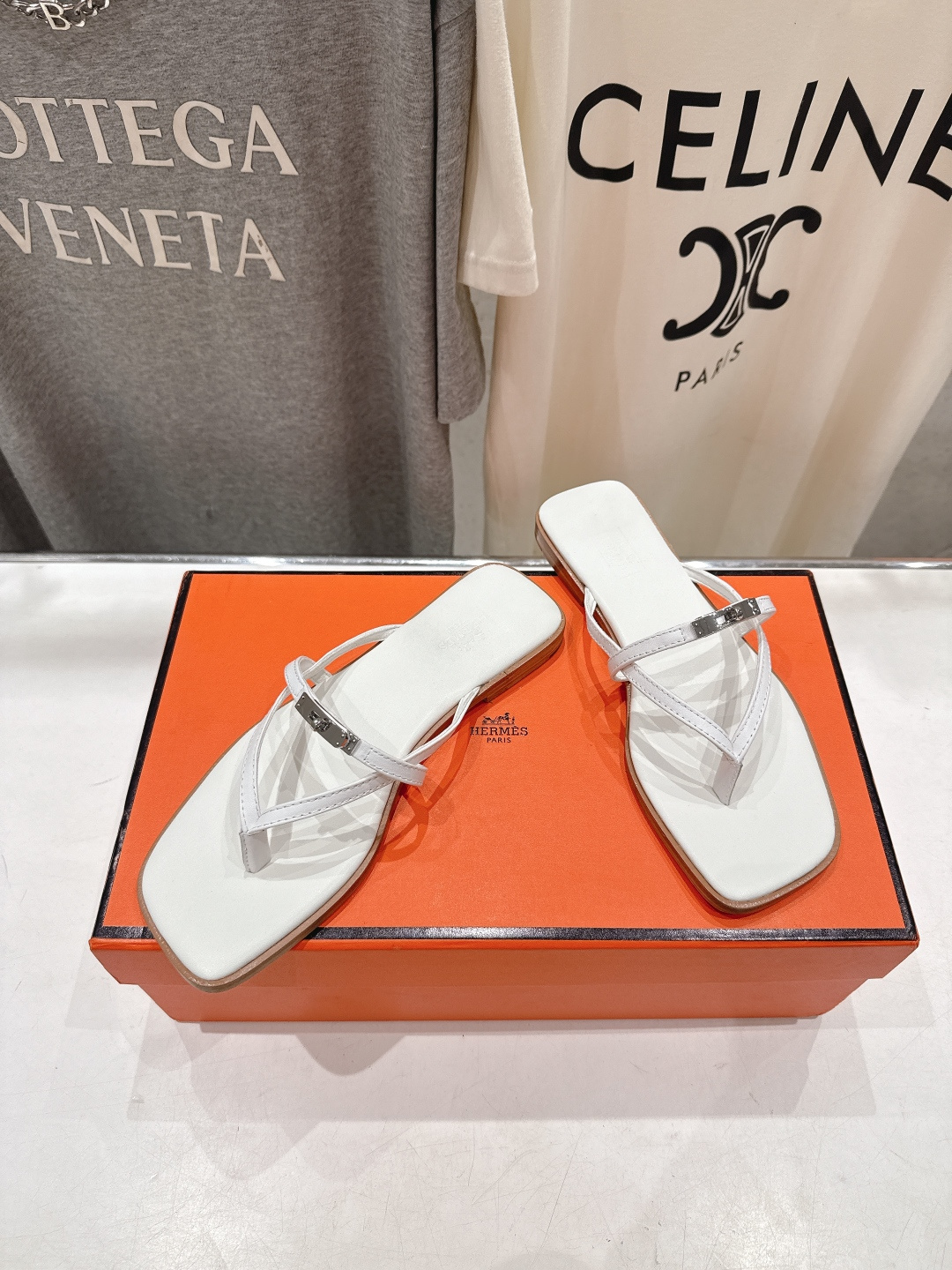 高版本出厂 Hermes/爱马仕H家F062 2026ss夏季新款 Extra度假风夹脚沙滩人字拖鞋顶级