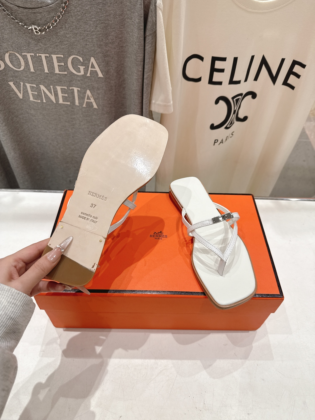 高版本出厂 Hermes/爱马仕H家F062 2026ss夏季新款 Extra度假风夹脚沙滩人字拖鞋顶级