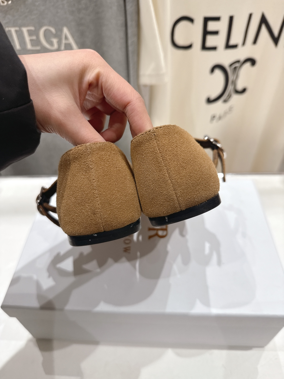 高版本出厂 the row 2026ss春夏走秀爆款小方头平底鞋玛丽珍休闲鞋单鞋非常舒服的平底鞋，极简设