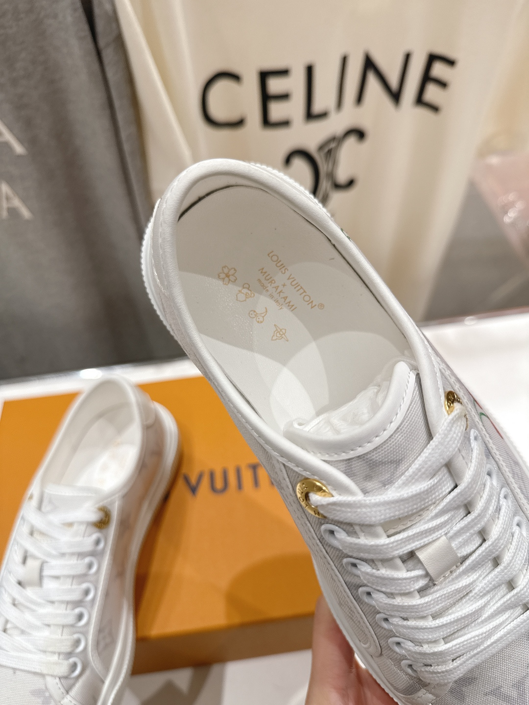 高版本出厂 LOUIS VUITTON～LV路易威登F057 L家驴牌最新款走秀款系列运动休闲鞋原版购入