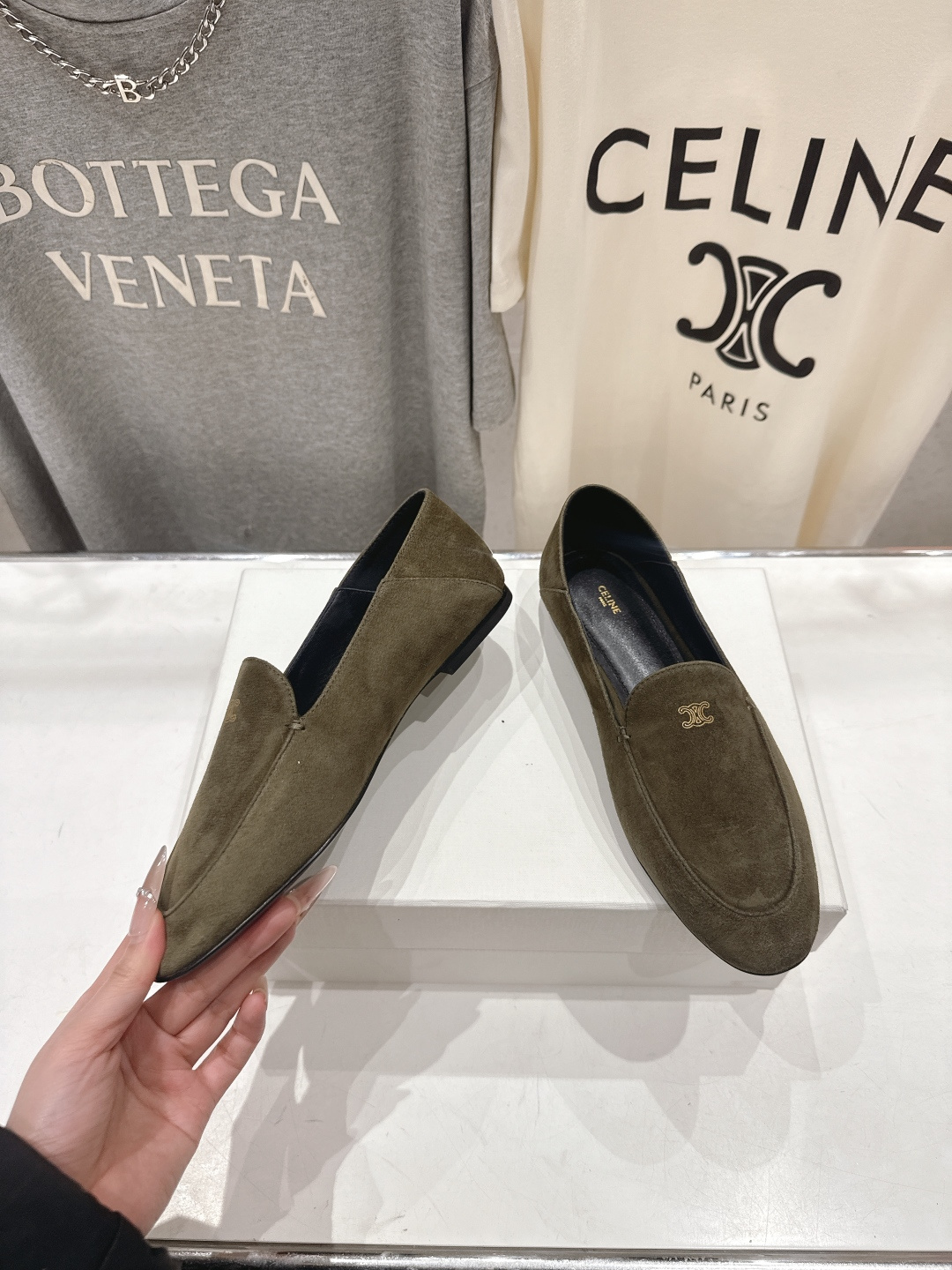 高版本出厂 CELINE*赛琳F030 2026ss春夏新款玛丽珍平底乐福鞋一脚蹬单鞋网红爆款来袭！各大