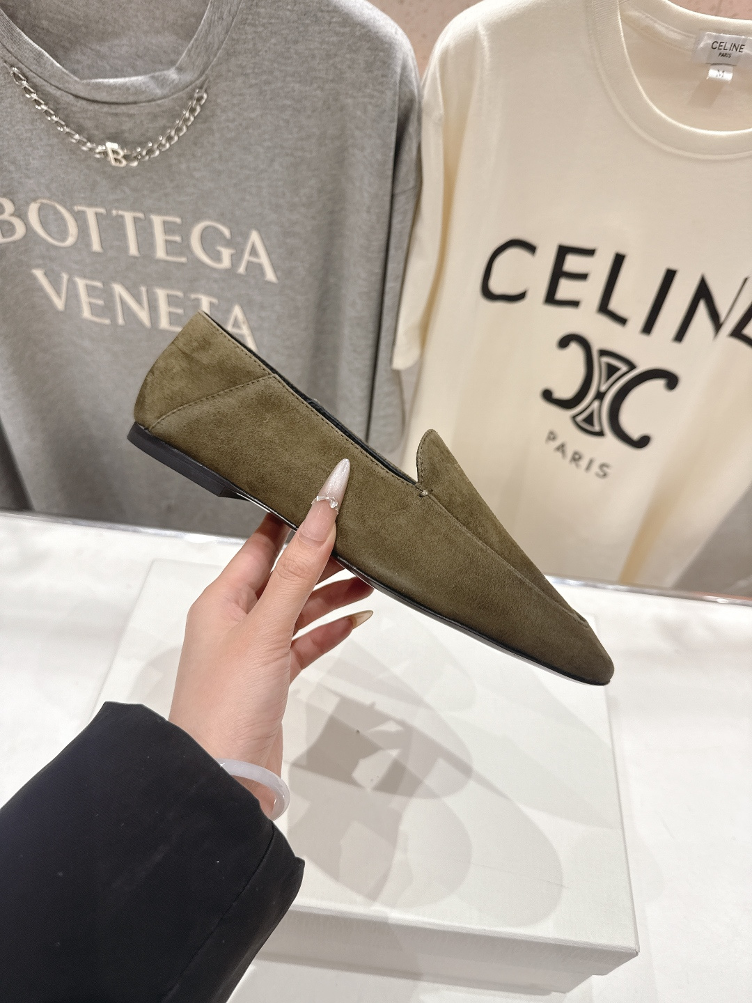 高版本出厂 CELINE*赛琳F030 2026ss春夏新款玛丽珍平底乐福鞋一脚蹬单鞋网红爆款来袭！各大