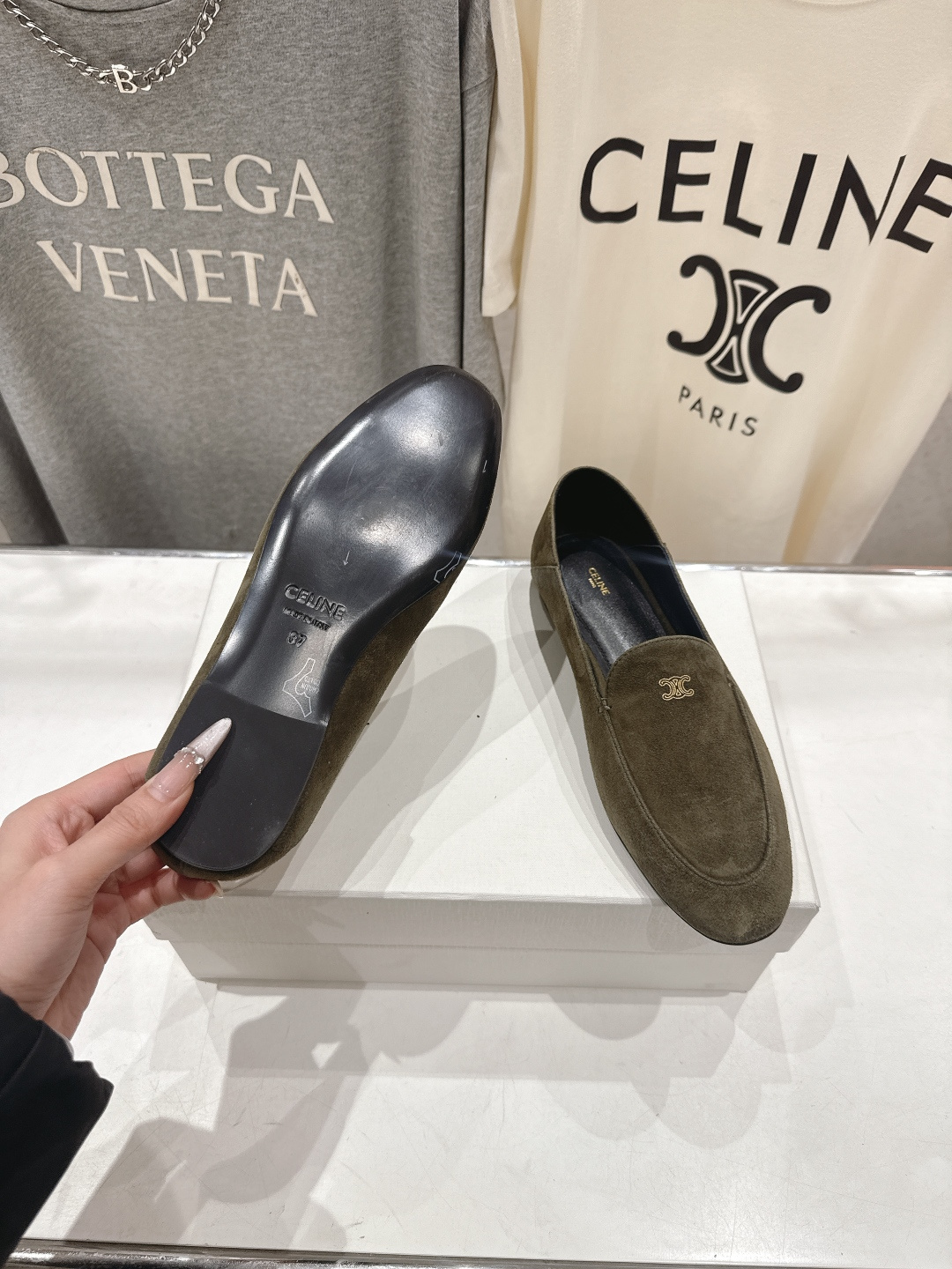 高版本出厂 CELINE*赛琳F030 2026ss春夏新款玛丽珍平底乐福鞋一脚蹬单鞋网红爆款来袭！各大