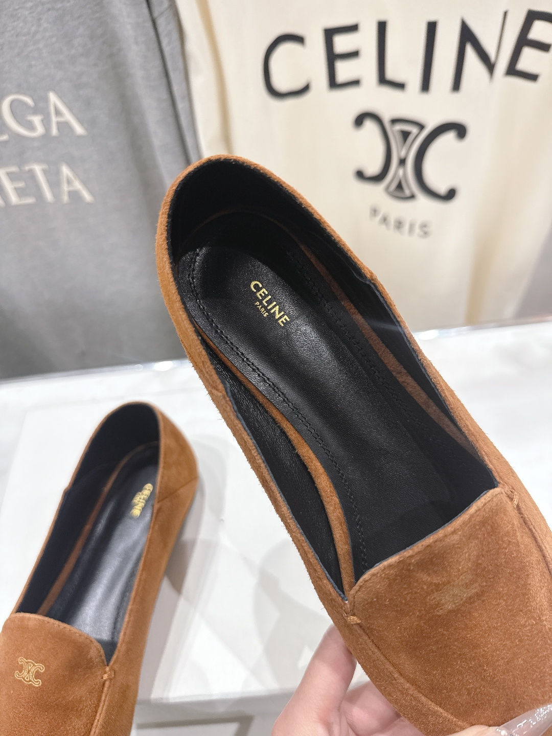 高版本出厂 CELINE*赛琳F030 2026ss春夏新款玛丽珍平底乐福鞋一脚蹬单鞋网红爆款来袭！各大