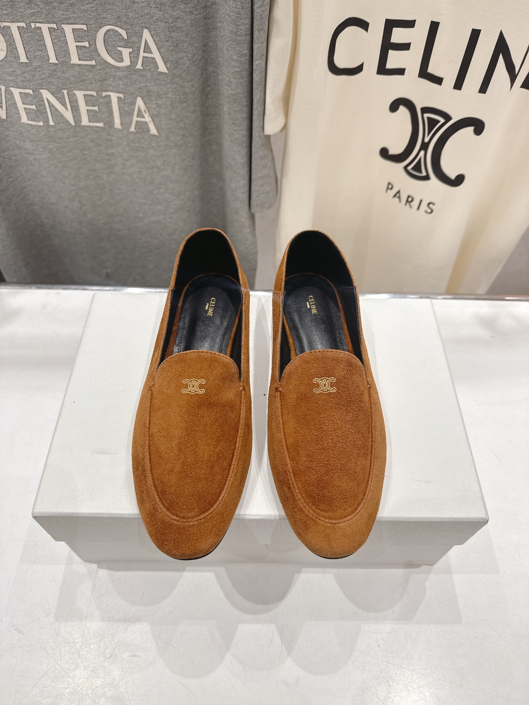 高版本出厂 CELINE*赛琳F030 2026ss春夏新款玛丽珍平底乐福鞋一脚蹬单鞋网红爆款来袭！各大