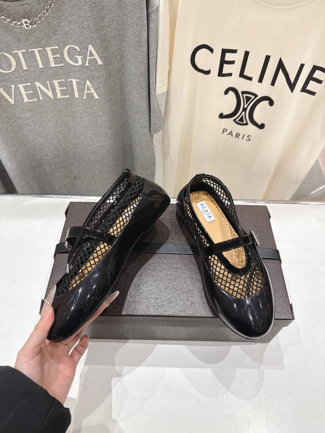 高版本出厂 独家新品 Alaia 阿莱亚26ss/ F013走秀款平底网面鞋芭蕾舞鞋 最近超火的一款平底