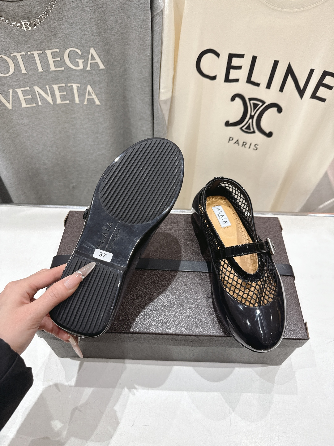 高版本出厂 独家新品 Alaia 阿莱亚26ss/ F013走秀款平底网面鞋芭蕾舞鞋 最近超火的一款平底