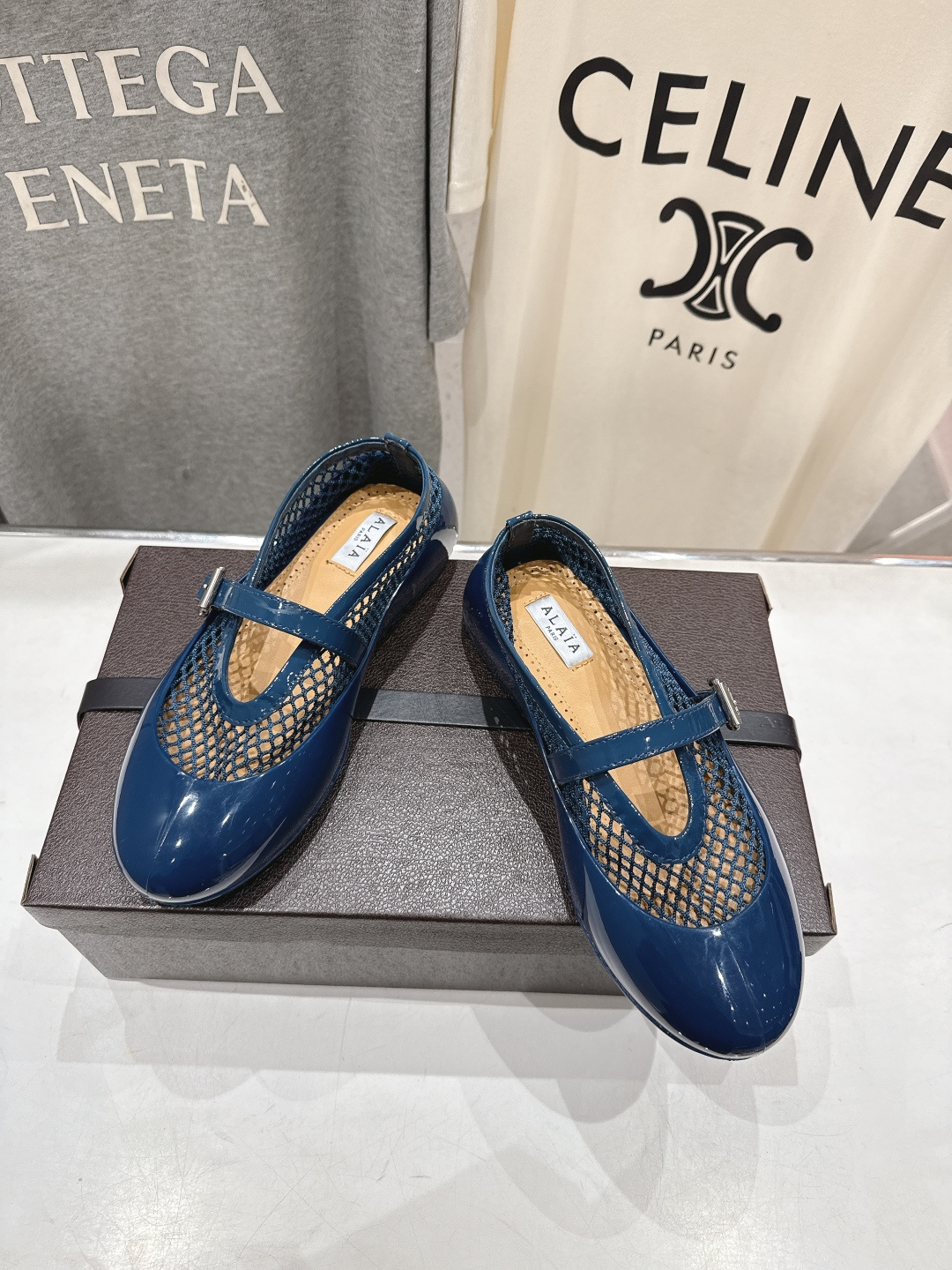 高版本出厂 独家新品 Alaia 阿莱亚26ss/ F013走秀款平底网面鞋芭蕾舞鞋 最近超火的一款平底