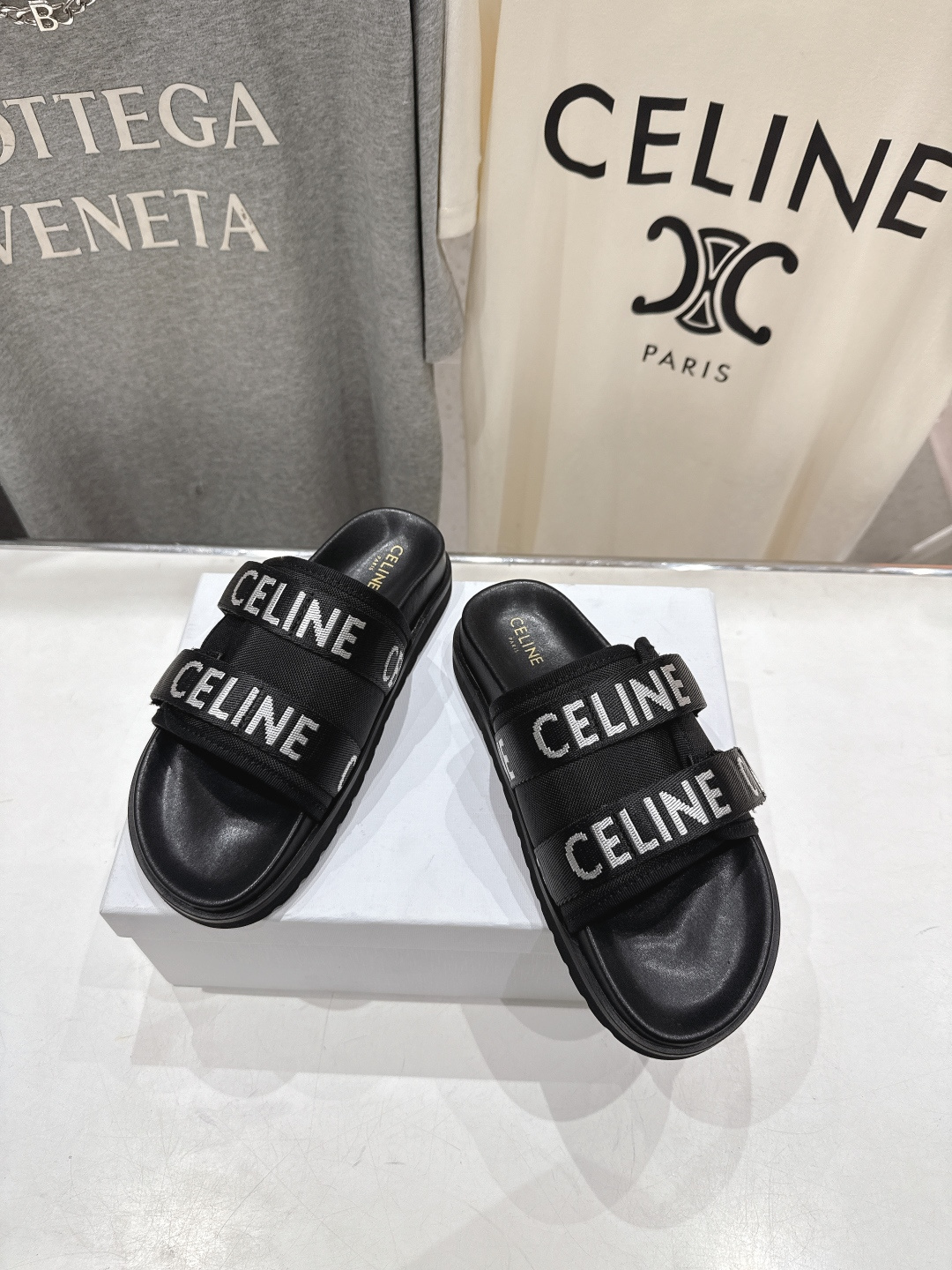 高版本出厂 Celine*塞琳F035 2026ss春夏新款勃肯半托魔术贴凉拖鞋高级感十足网红ins种草