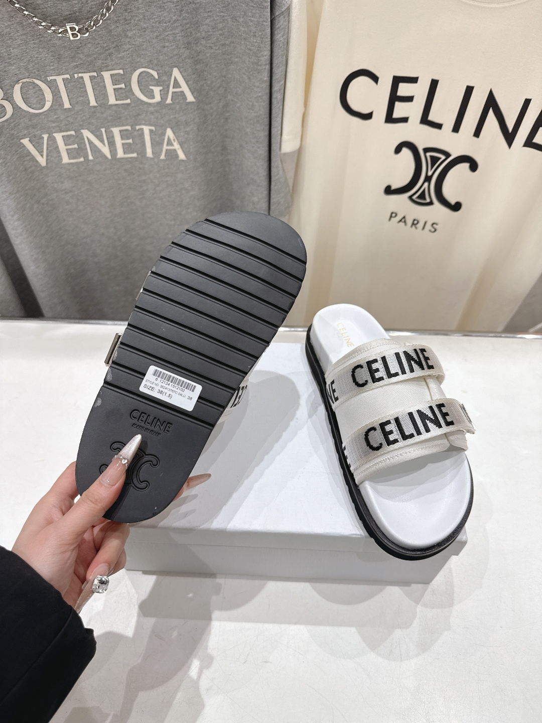 高版本出厂 Celine*塞琳F035 2026ss春夏新款勃肯半托魔术贴凉拖鞋高级感十足网红ins种草