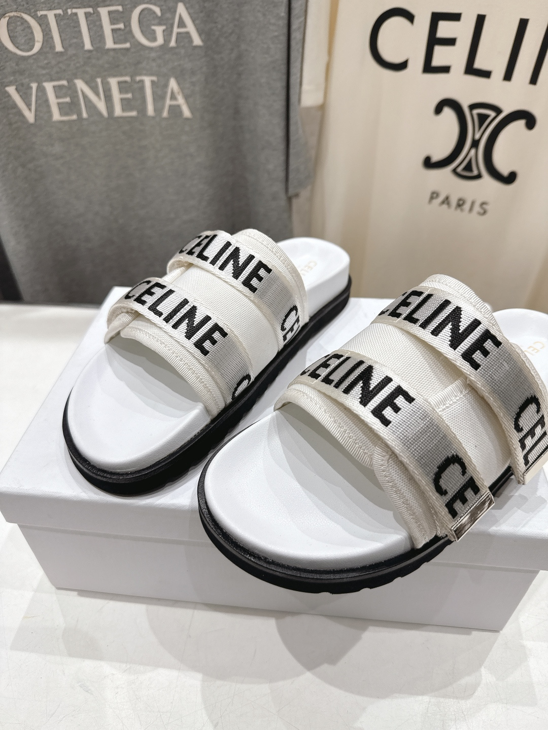 高版本出厂 Celine*塞琳F035 2026ss春夏新款勃肯半托魔术贴凉拖鞋高级感十足网红ins种草