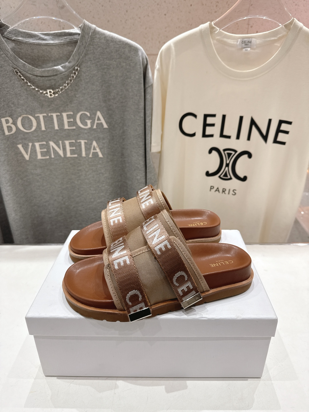 高版本出厂 Celine*塞琳F035 2026ss春夏新款勃肯半托魔术贴凉拖鞋高级感十足网红ins种草