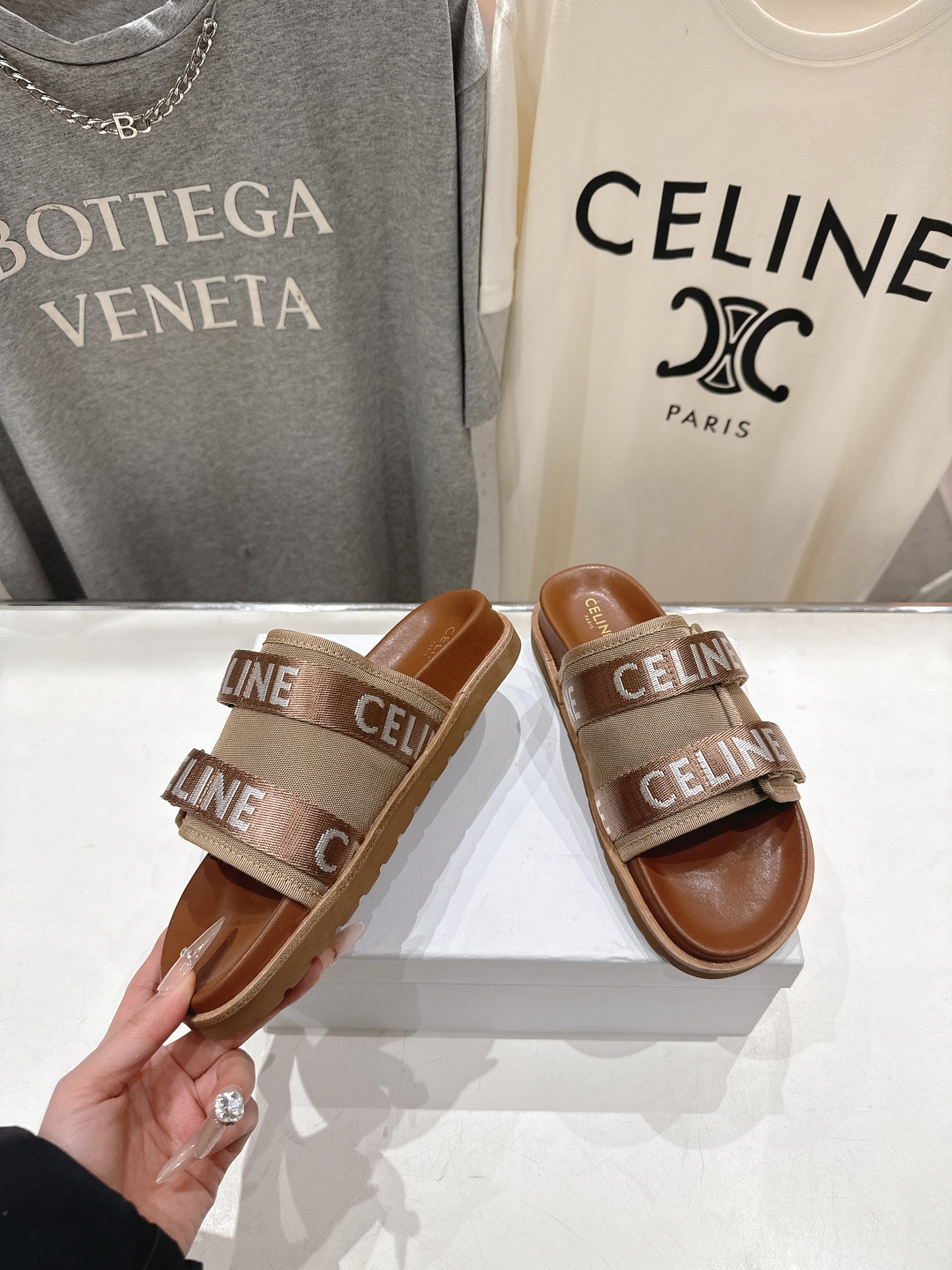 高版本出厂 Celine*塞琳F035 2026ss春夏新款勃肯半托魔术贴凉拖鞋高级感十足网红ins种草